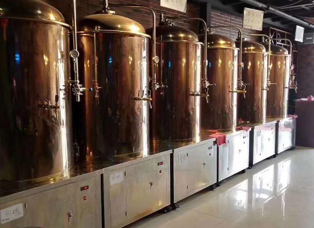 某白酒釀制坊與白酒設備廠家合作案例